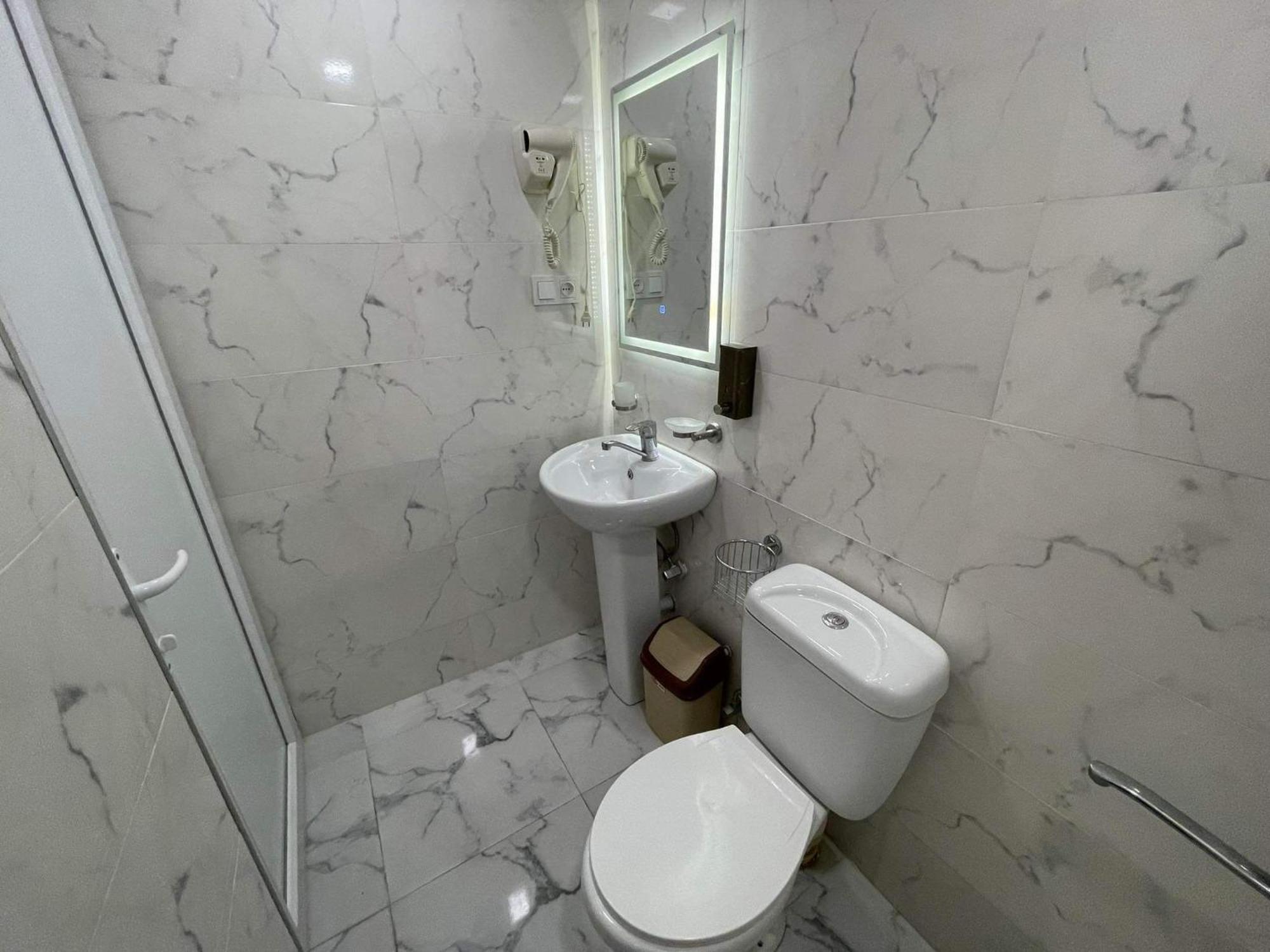 Crystal Apartments Tbilisi Ngoại thất bức ảnh